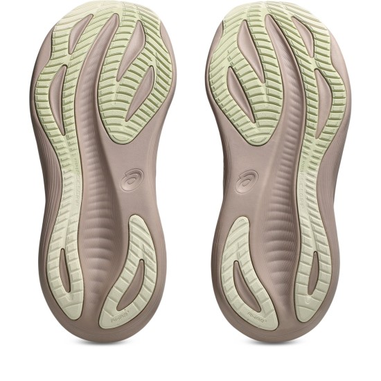 GEL-NIMBUS 27  FAWN/BIRCH